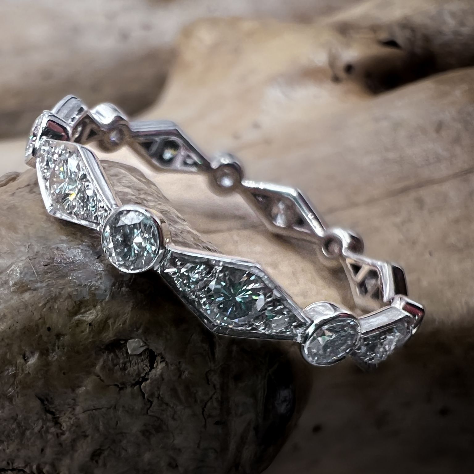 Bague Adixia - Or blanc palladié, diamants